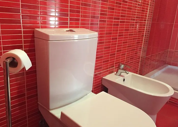 Modern Conde Barão - Sss Lisboa