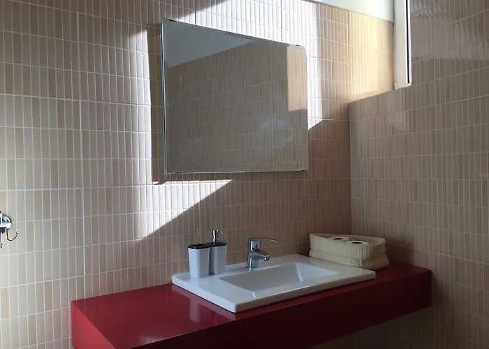 Modern Conde Barão - Sss