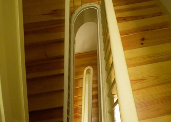 Modern Conde Barão - Sss Lisboa