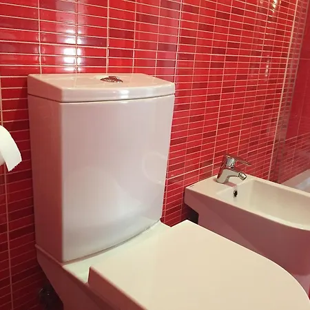 Modern Conde Barao - Sss Lisboa